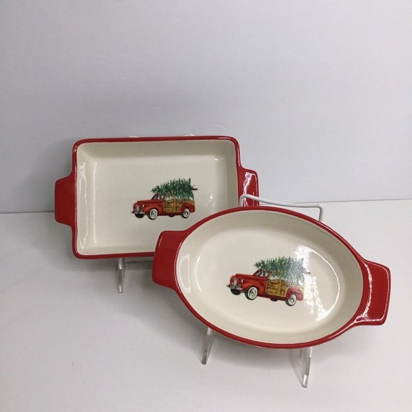 Casserole DiVintage Grace Bake Shop 2 Holiday Red Truck Christmas Tree P… - Picture 11 of 11